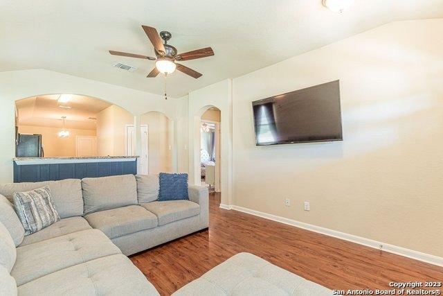 Magnolia Wind, New Braunfels, TX 78130