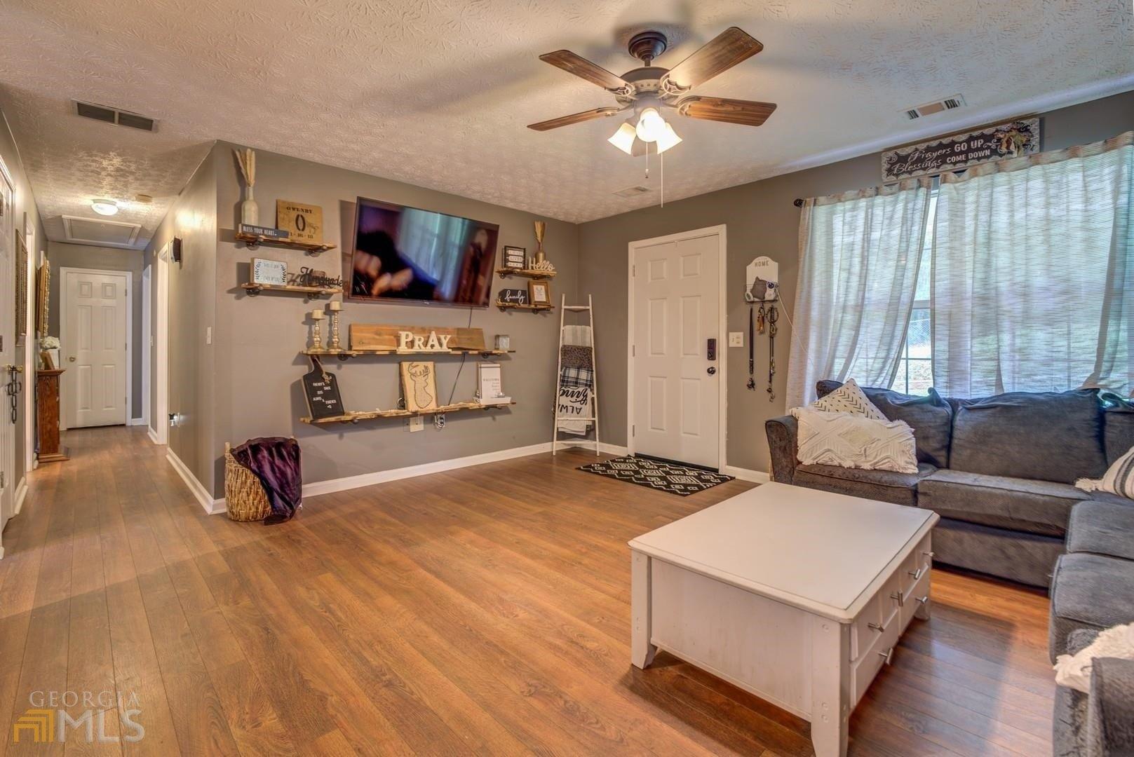 Darby Rd, Covington, GA 30016