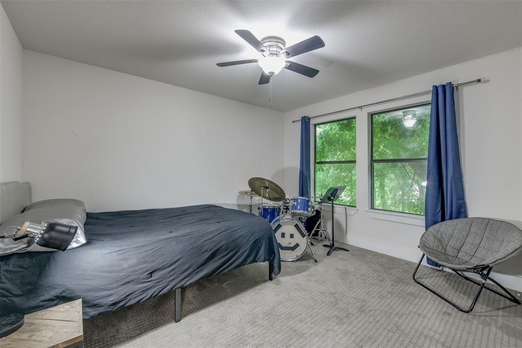 Willow Bend Ln, Midlothian, TX 76065