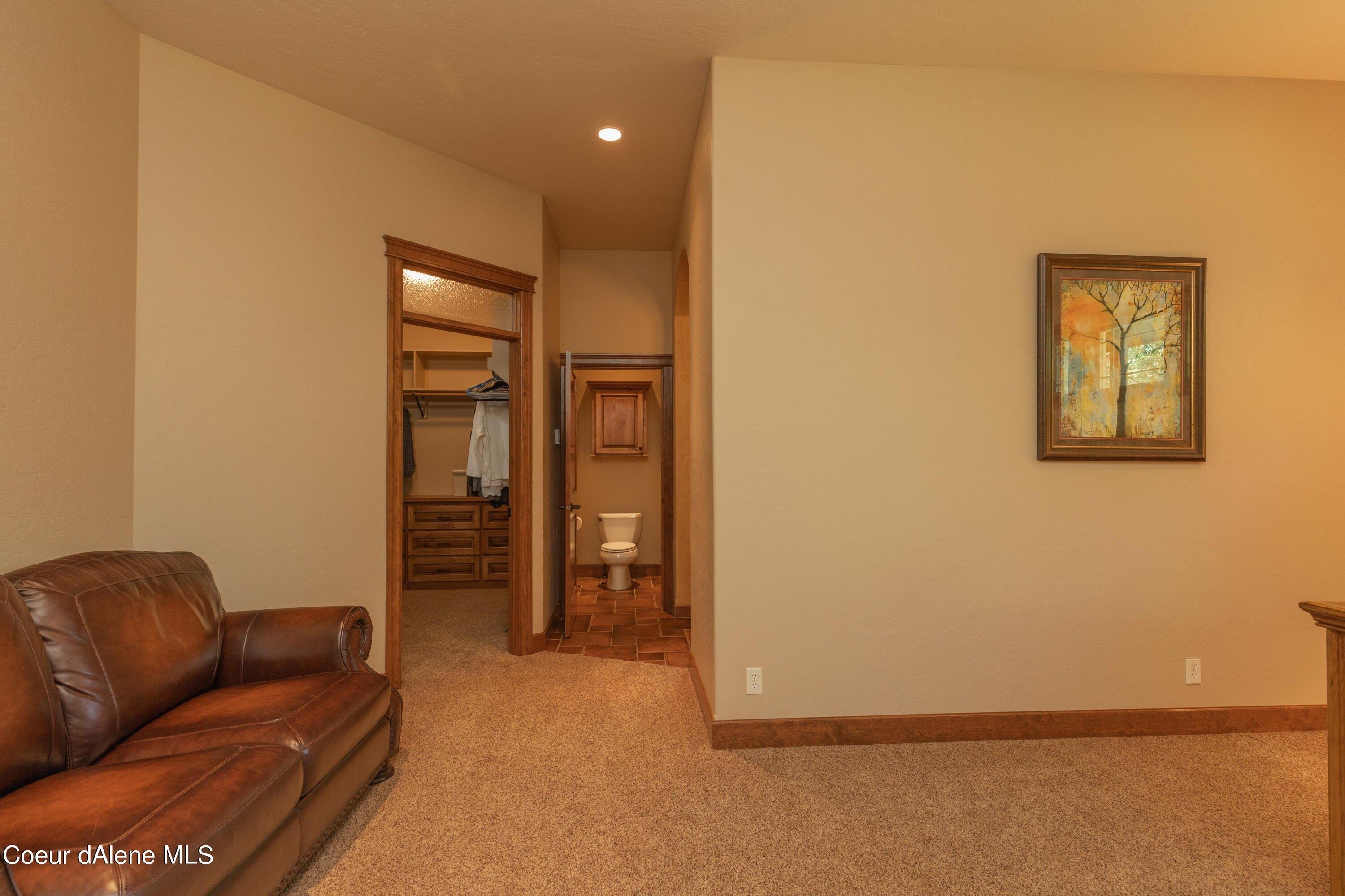 N Pebble Creek Dr, Hayden, ID 83835