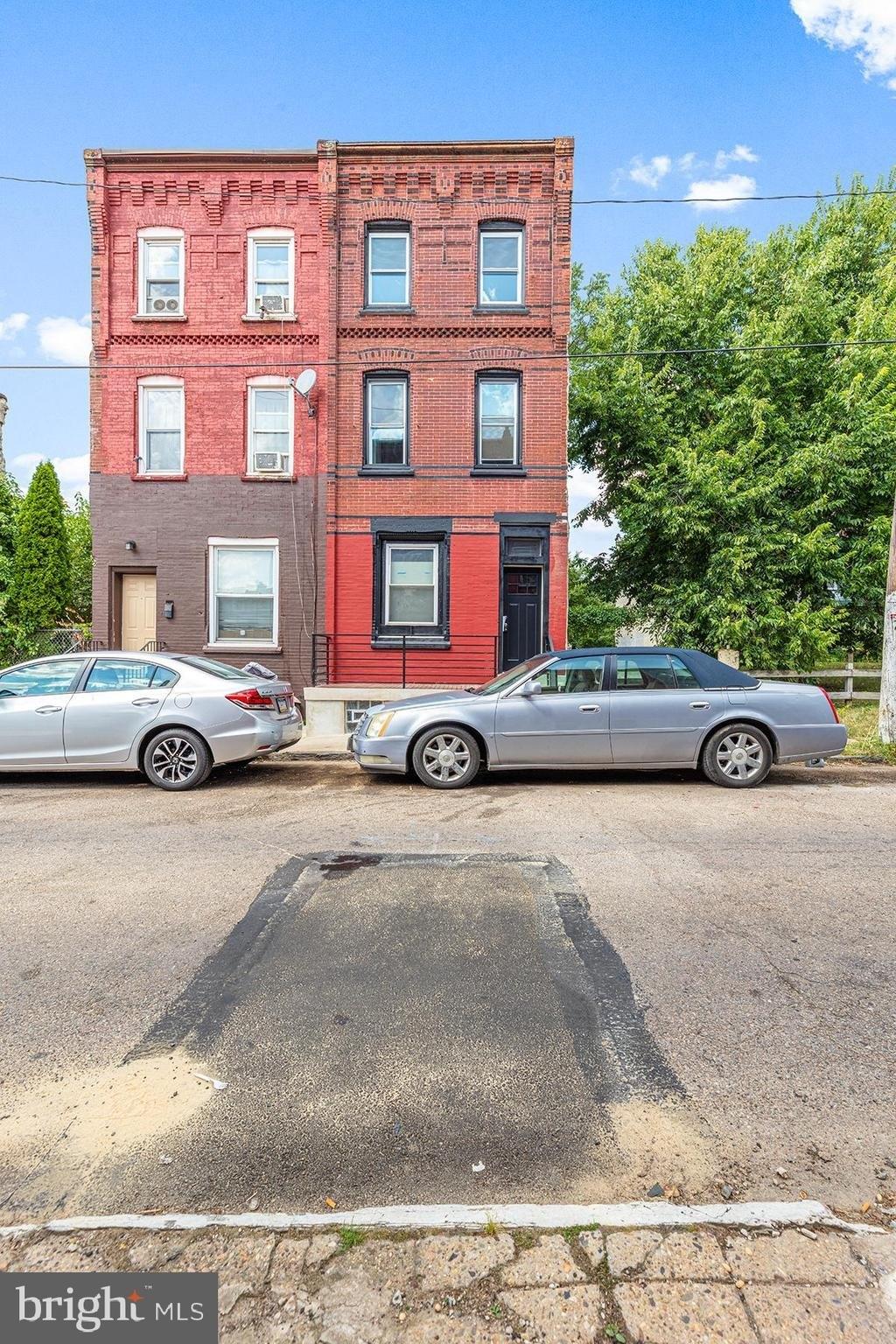 Nicholas St, Philadelphia, PA 19121