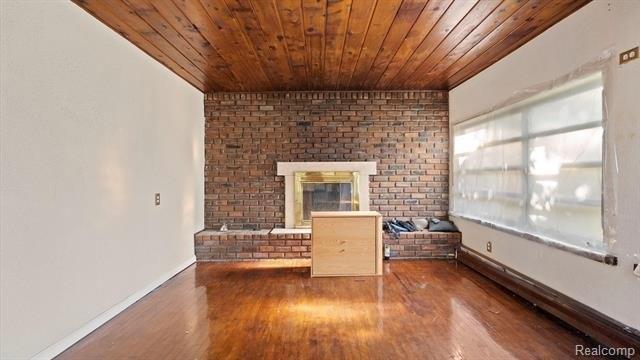 Ridgemont St, Roseville, MI 48066