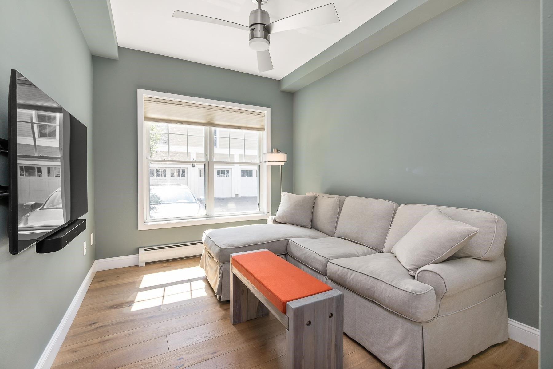 Cornwall St, Portsmouth, NH 03801