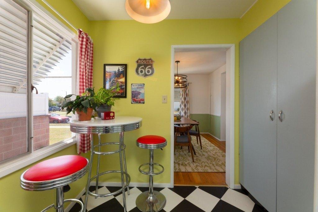 Snowden Ave, Long Beach, CA 90808
