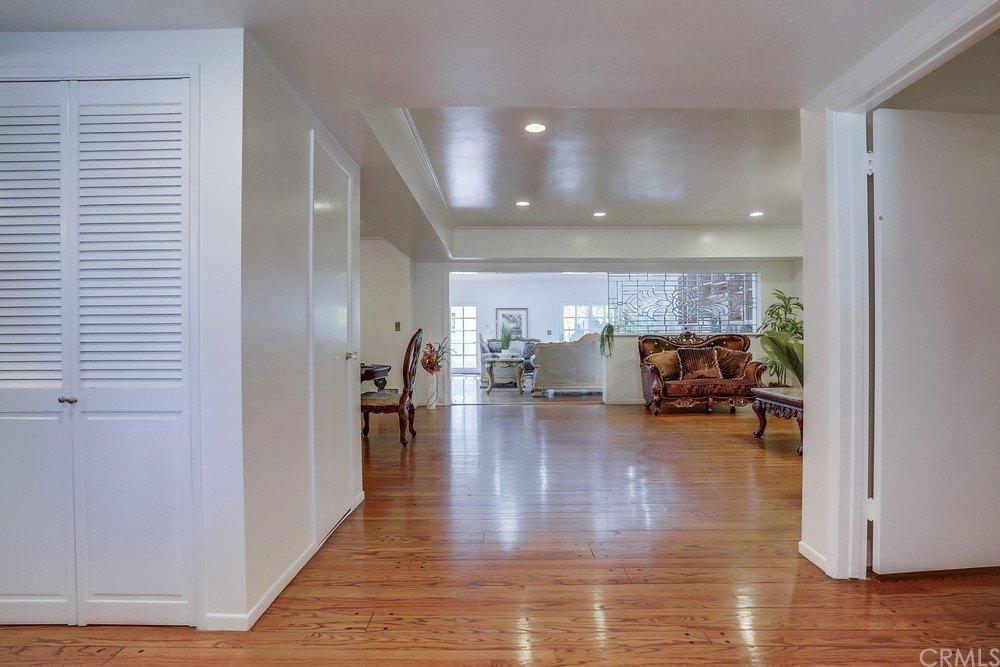 Chester Ave, San Marino, CA 91108