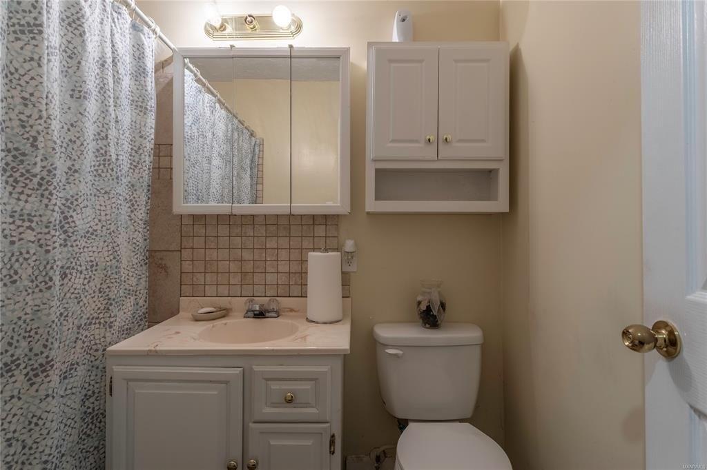 Greensboro Dr, Montgomery, AL 36108