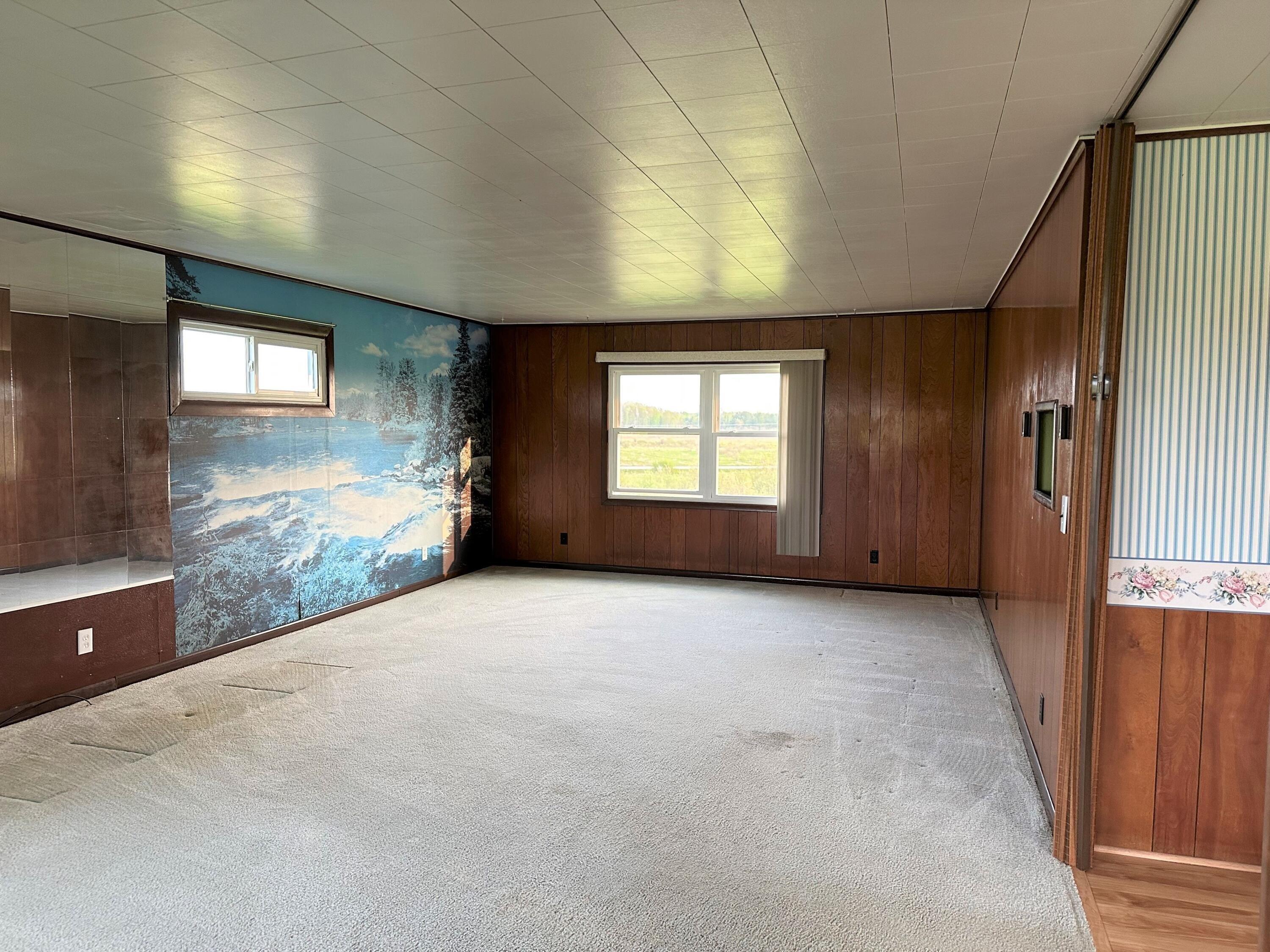S River Rd, Cheboygan, MI 49721