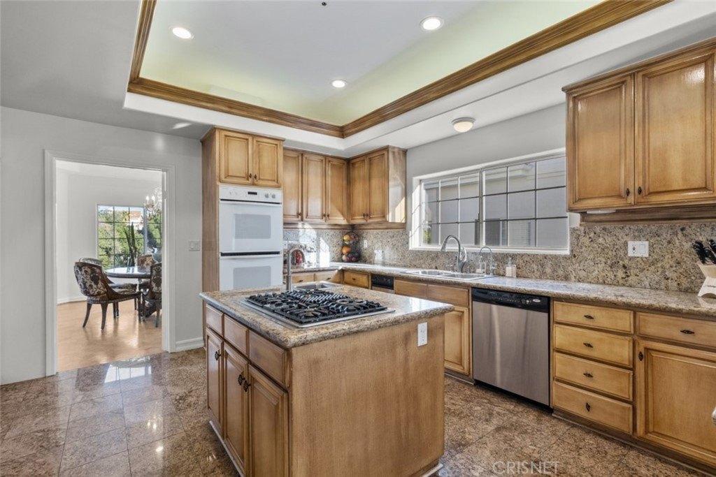 Shoshone Ave, Granada Hills, CA 91344