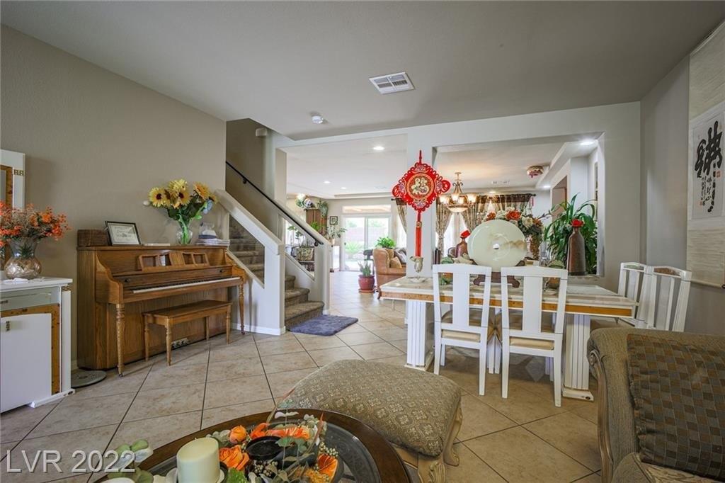Cascade Cliffs Ct, Las Vegas, NV 89139