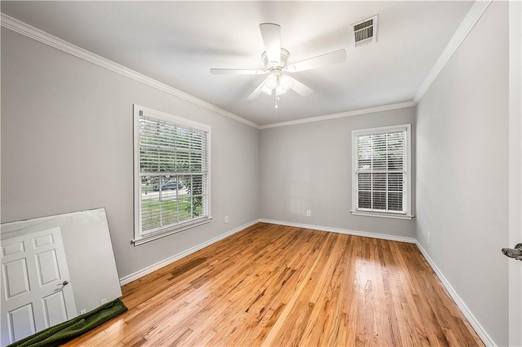 Austin Ave, Waco, TX 76710