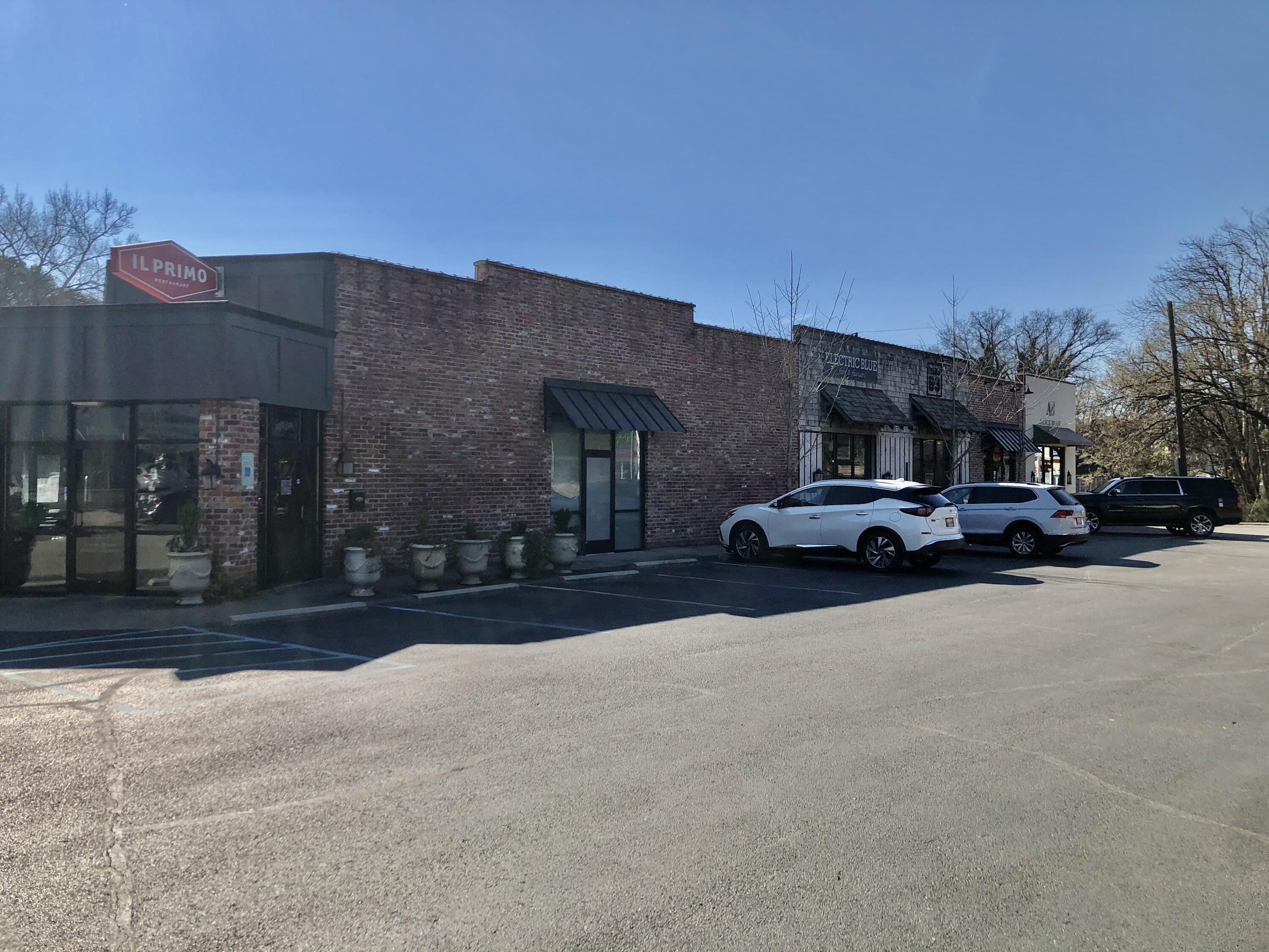 Hixson Pike, Chattanooga, TN 37405