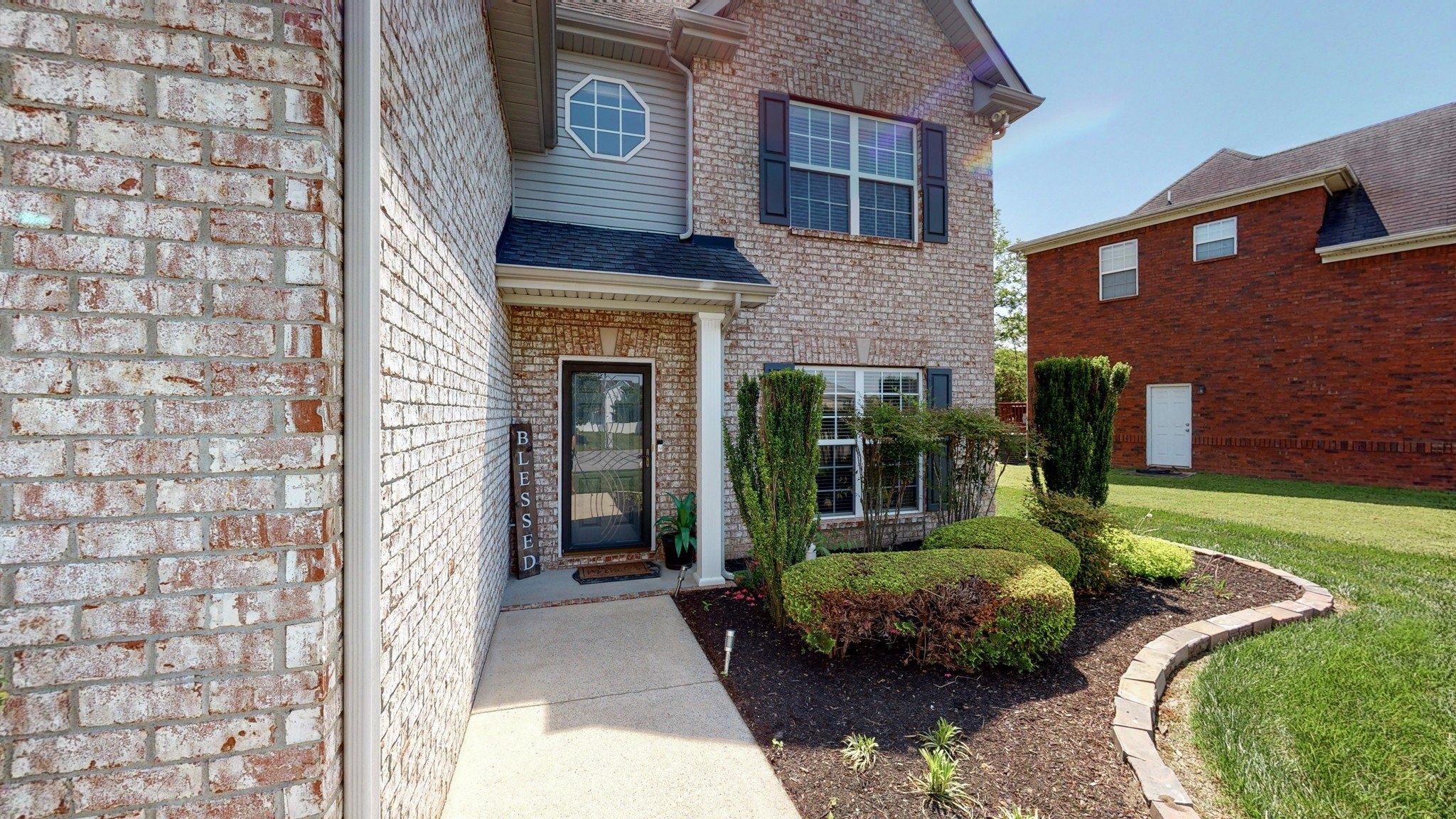 Cloister Dr, Murfreesboro, TN 37128