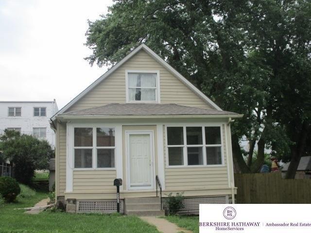 Binney St, Omaha, NE 68104