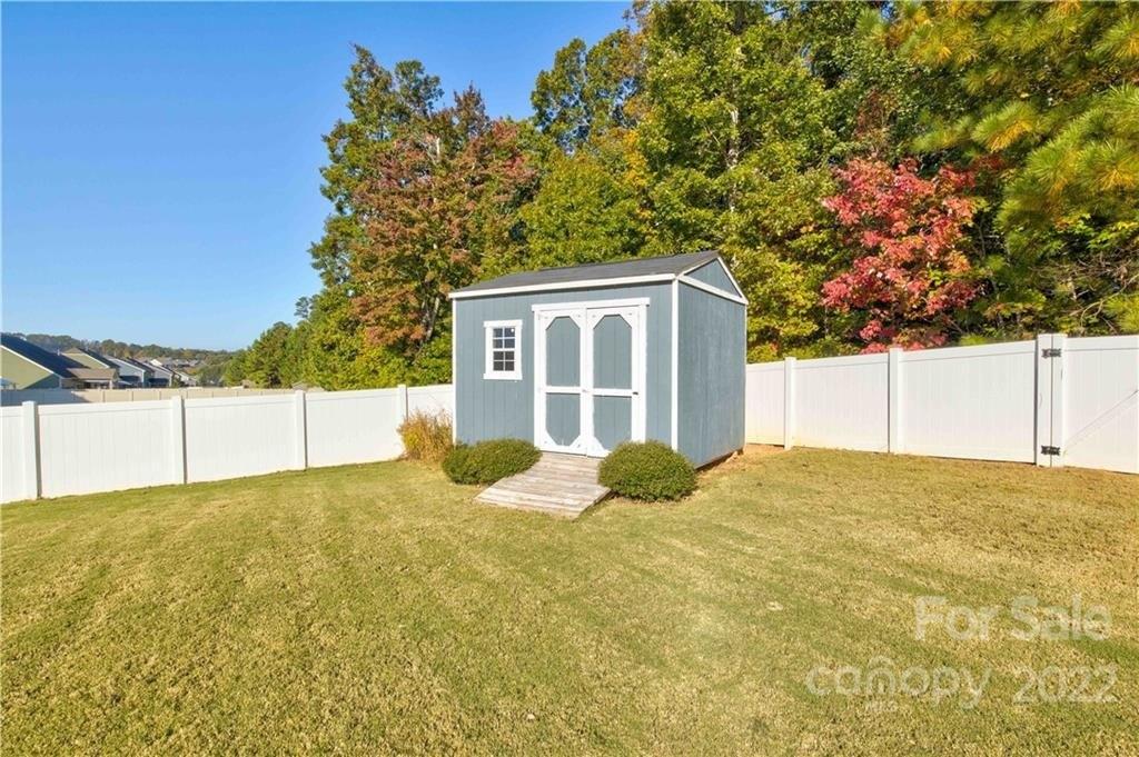 Mcclintock Dr, Denver, NC 28037