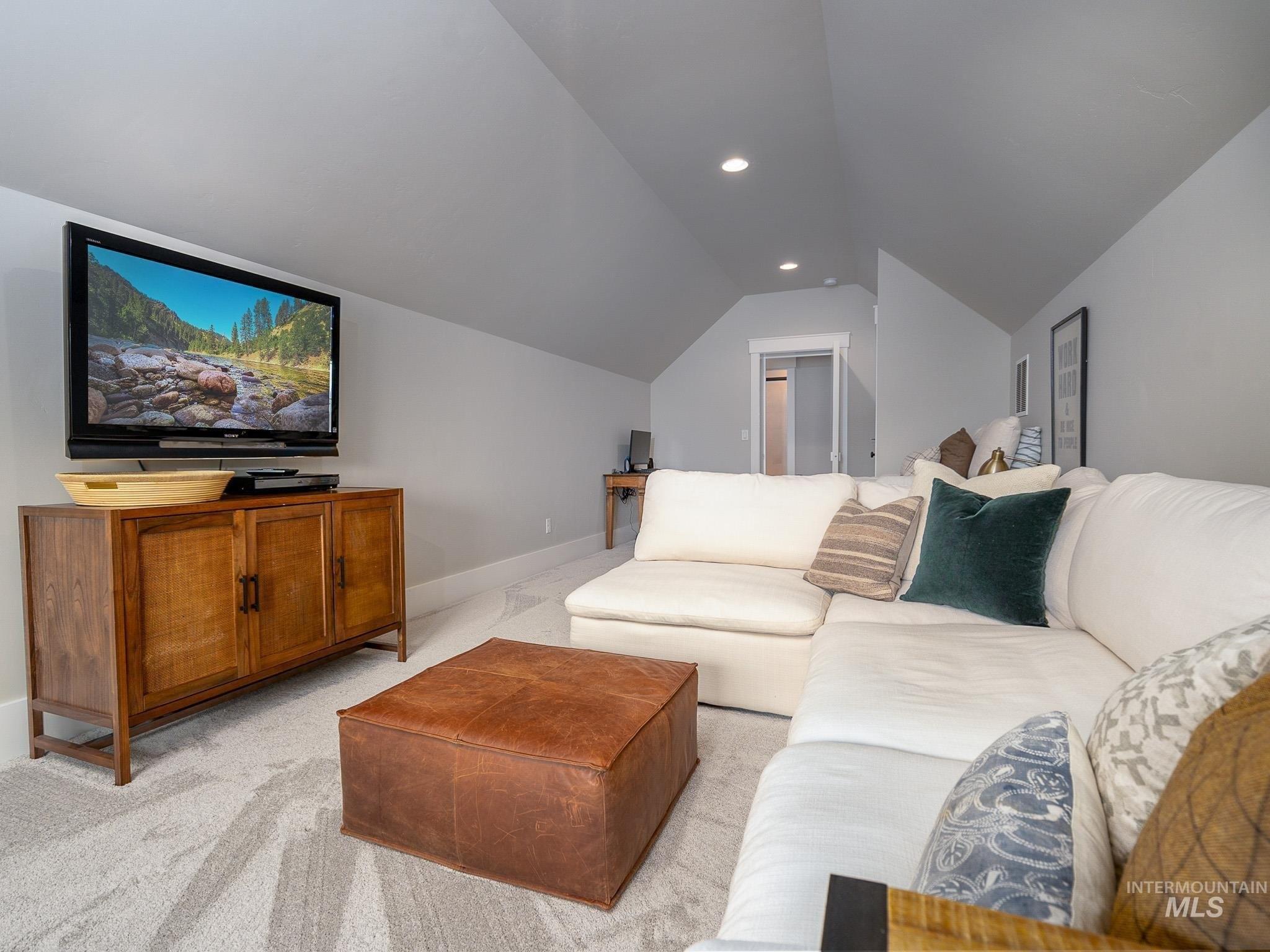 N Rivington Ave, Eagle, ID 83616