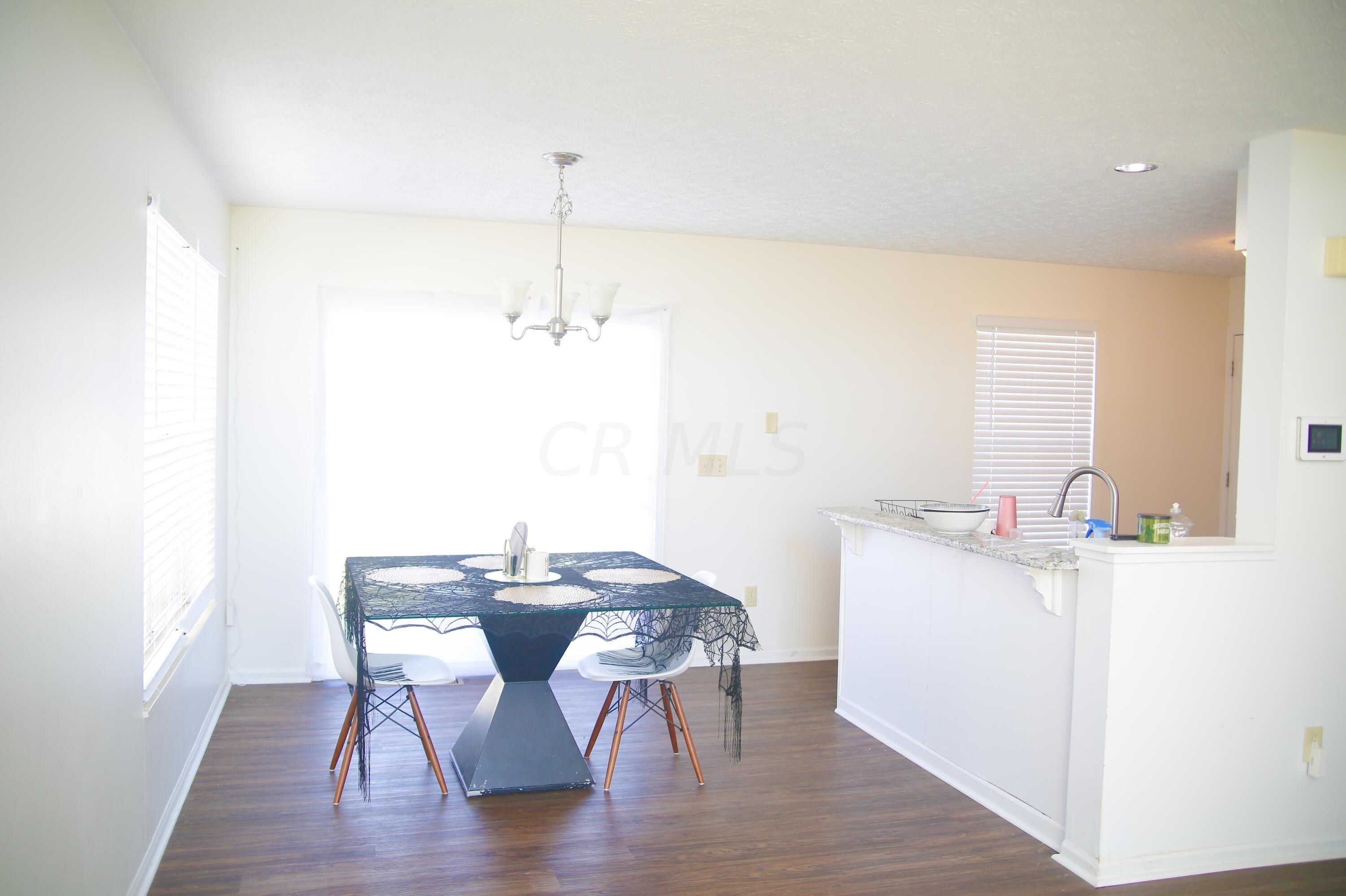 Cary Ln, Columbus, OH 43232