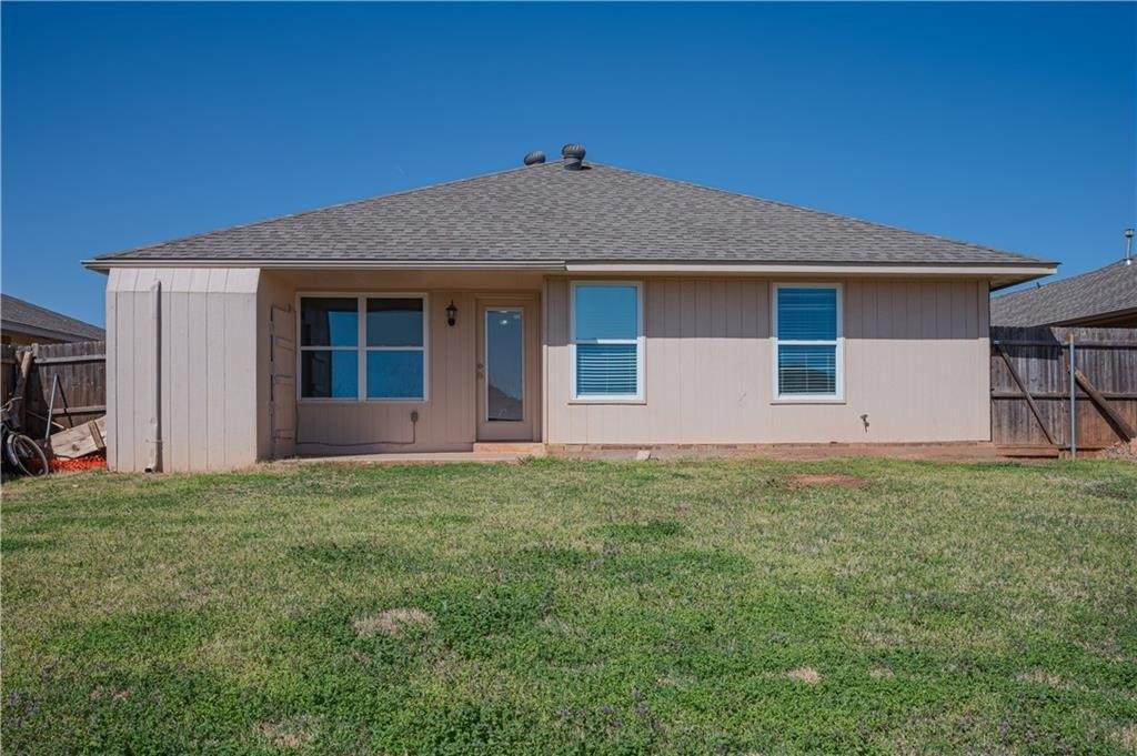 Rosemoor Ct, Yukon, OK 73099