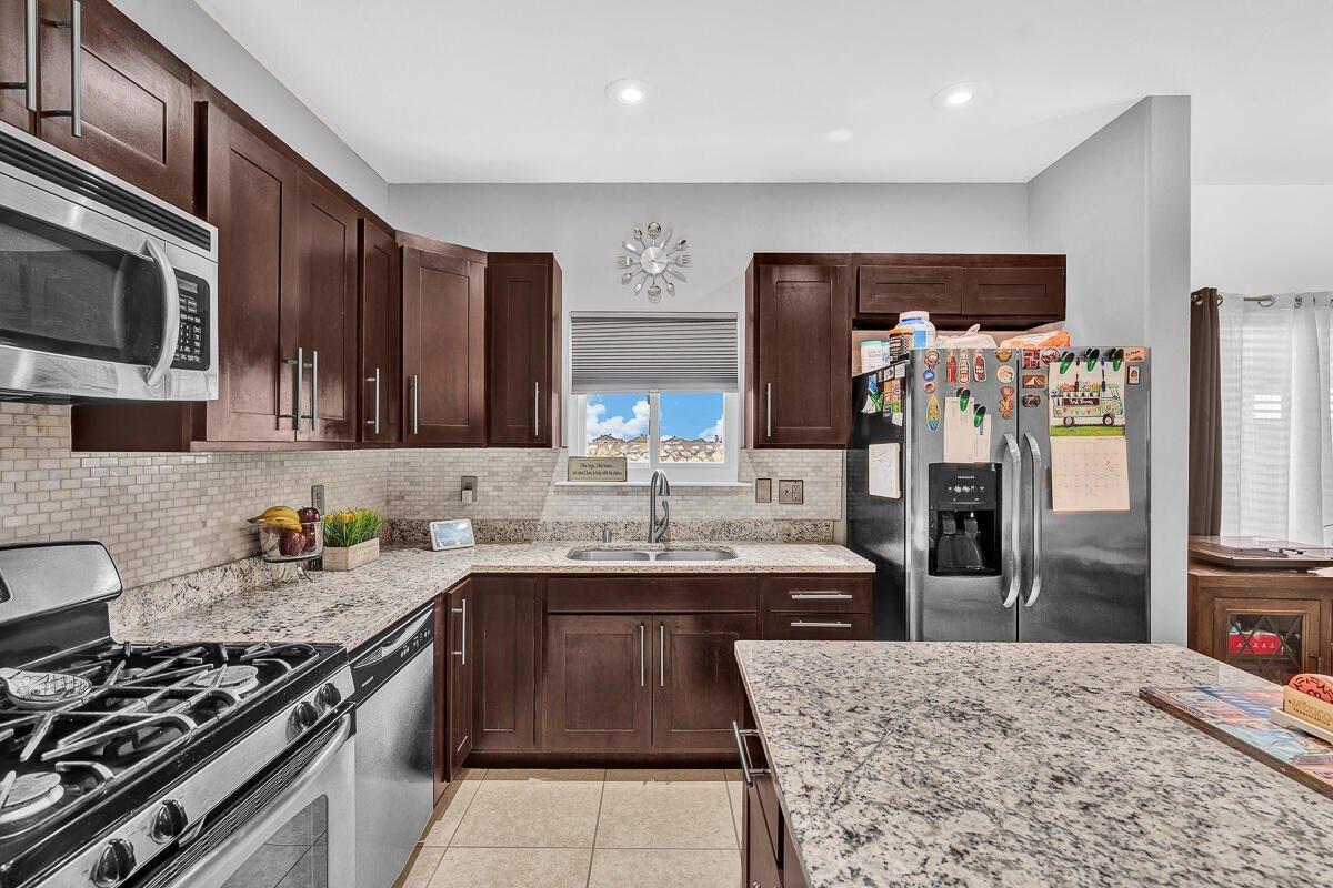 Manuel Moreno Dr, El Paso, TX 79934