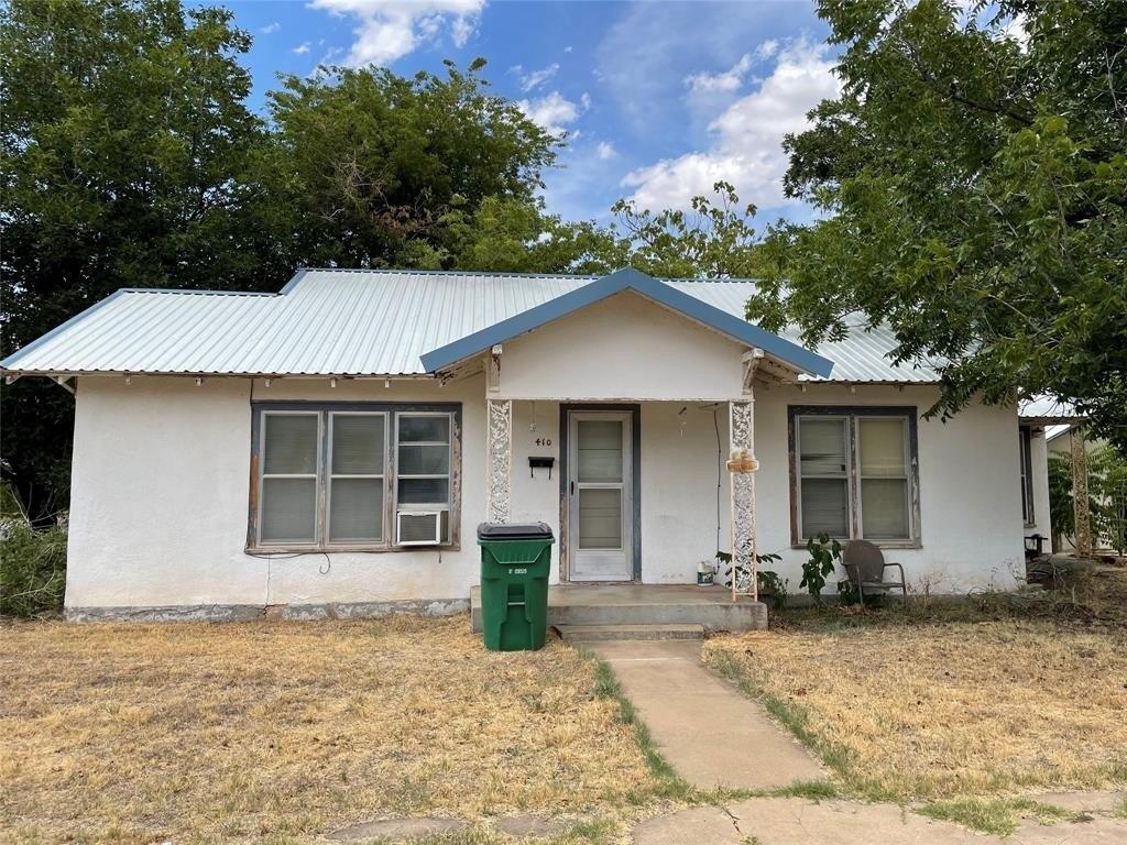 W Reiman St, Seymour, TX 76380