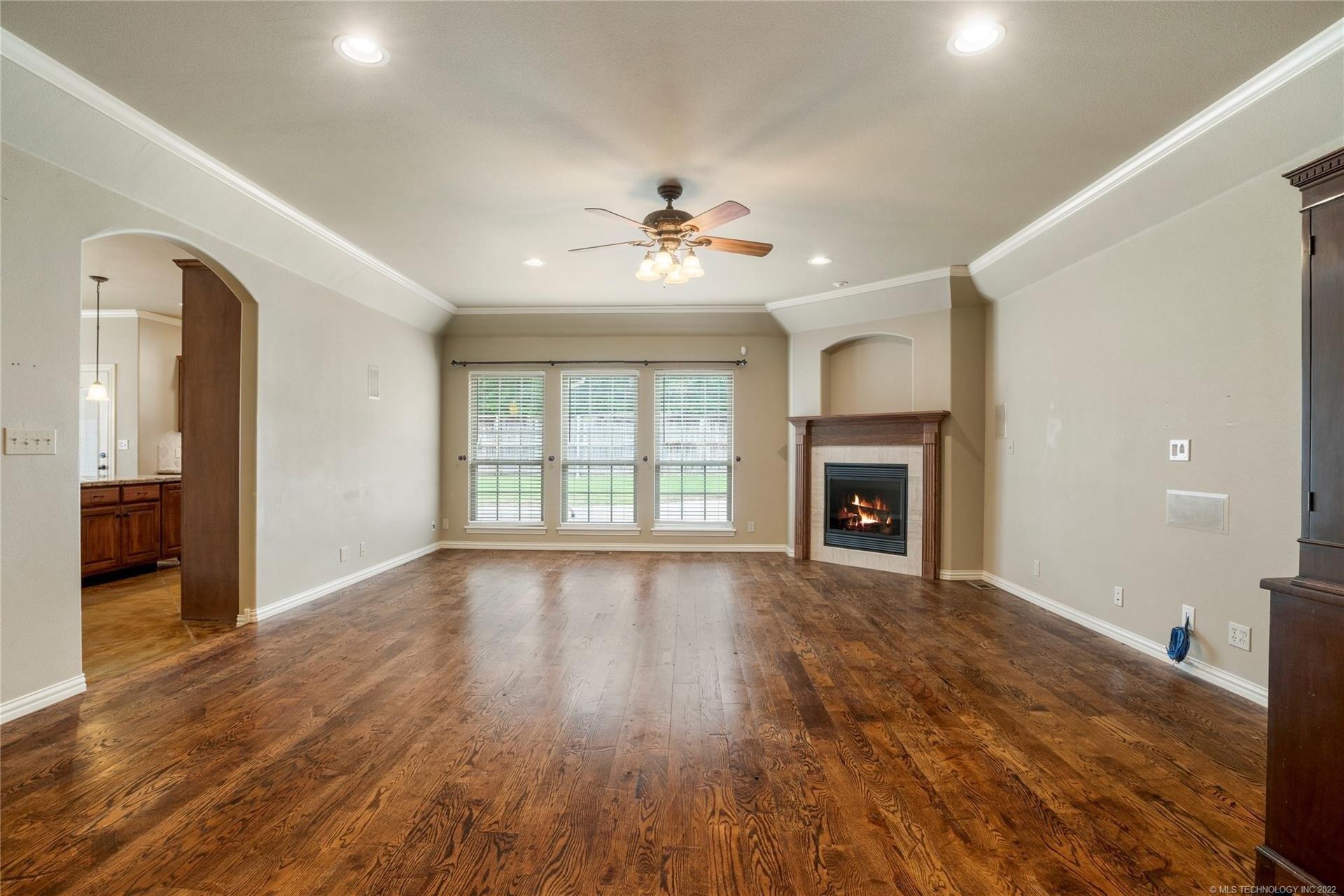 S Justin Ave, Glenpool, OK 74033