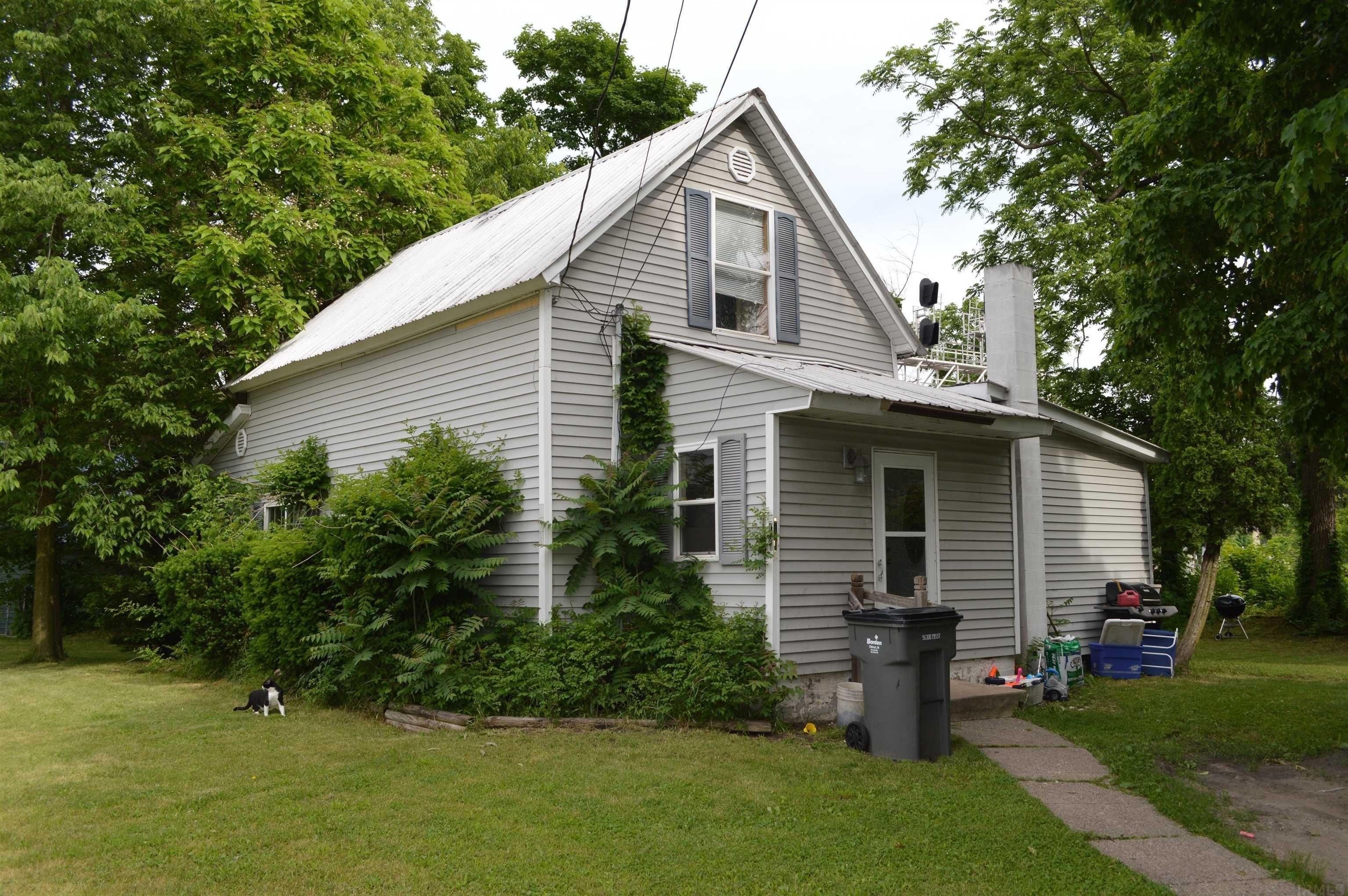 River Ave, Goshen, IN 46528