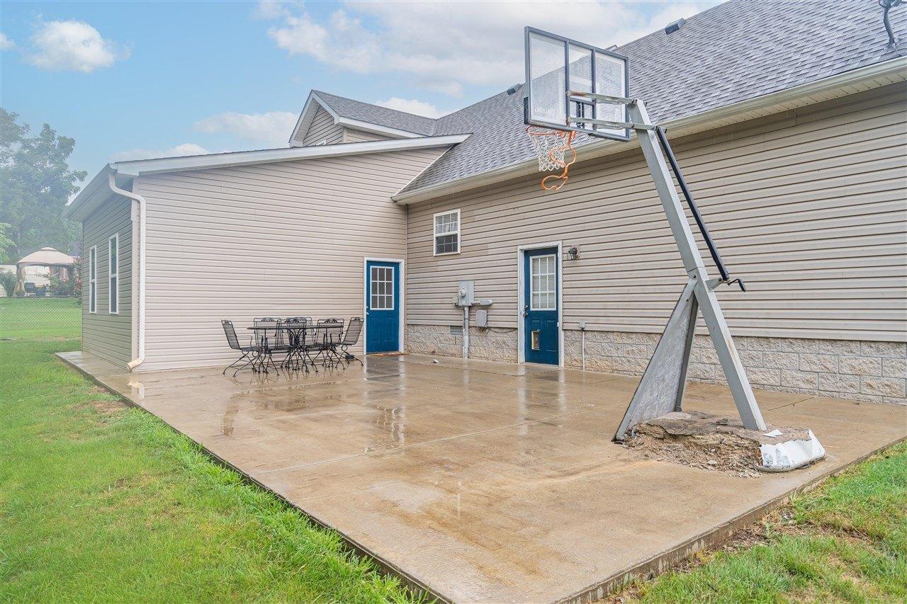 W Mclellan Rd, Bowling Green, KY 42101