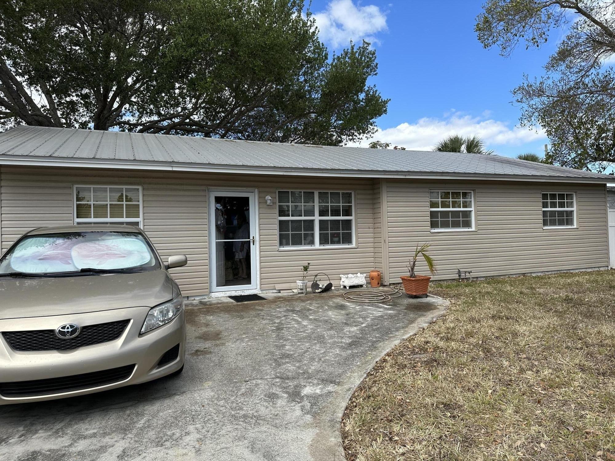 Se Fearnley Dr, Jupiter, FL 33469