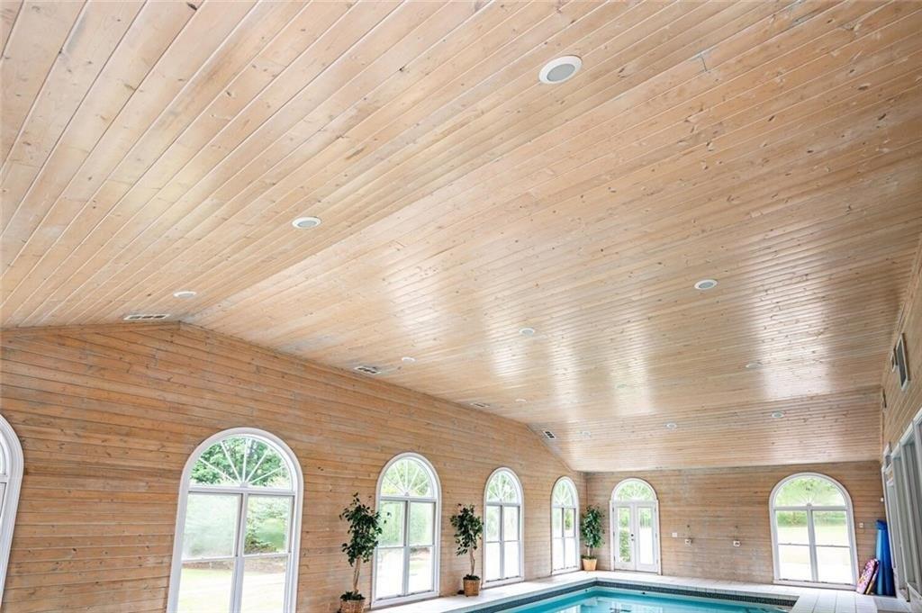 Chastleton Dr, Stone Mountain, GA 30087