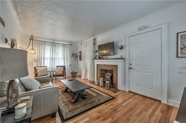 E 62nd St, Kansas City, MO 64110