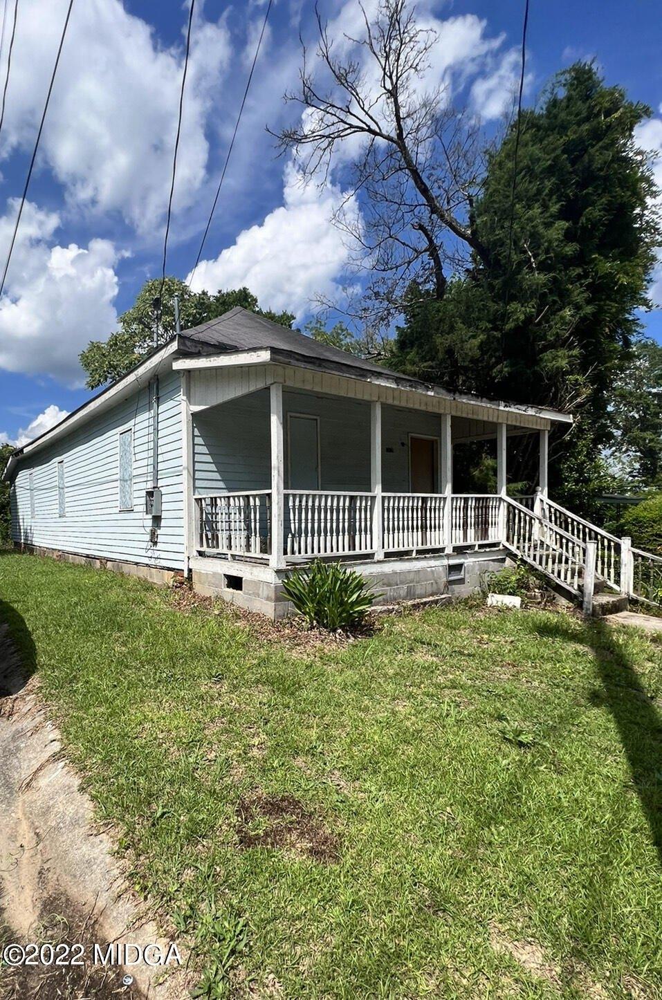 Roosevelt Ave, Macon, GA 31204