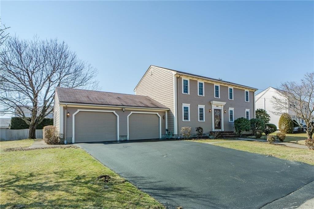 Carriage Way, North Providence, RI 02904