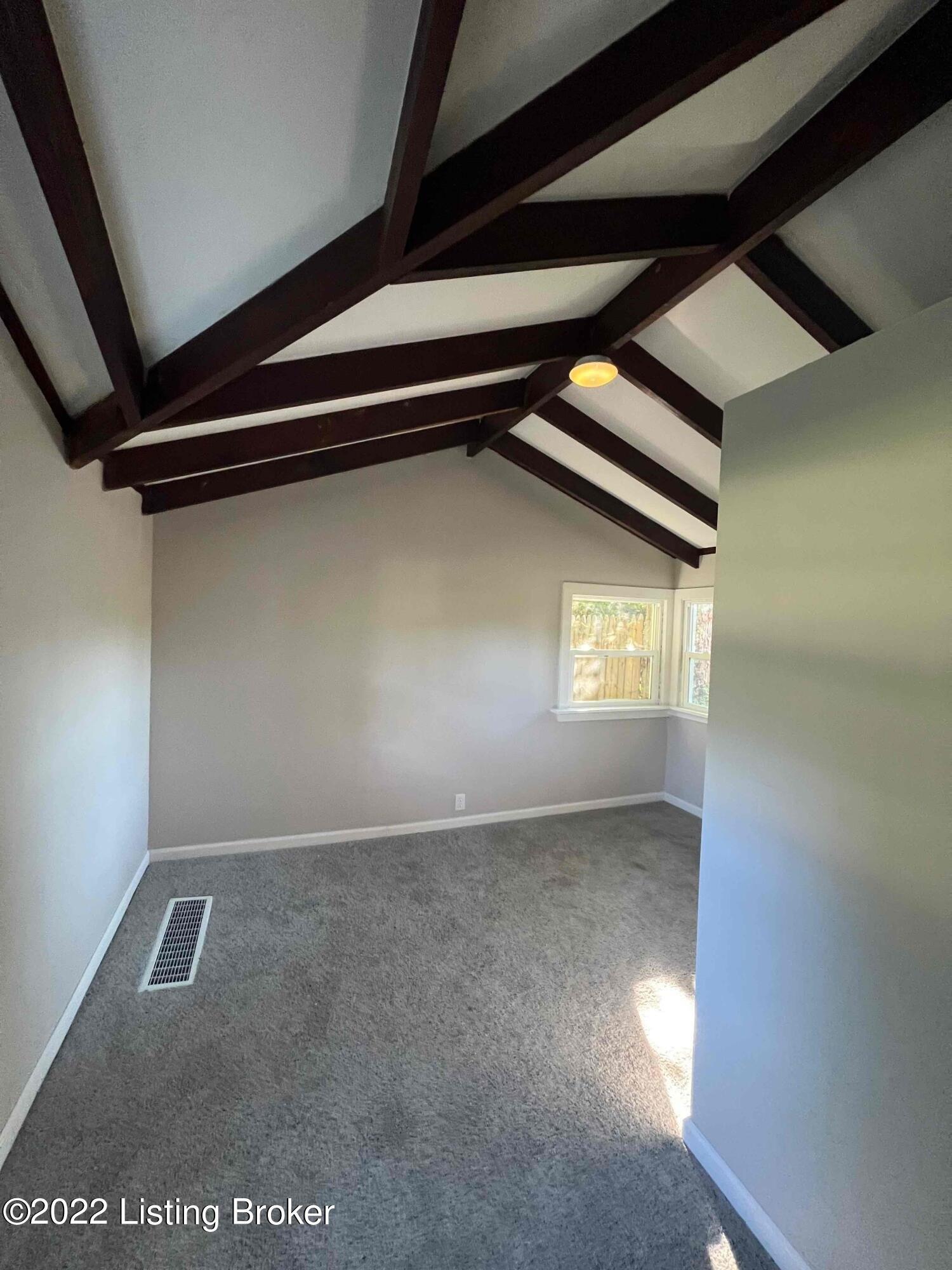Nalls Ln, Radcliff, KY 40160