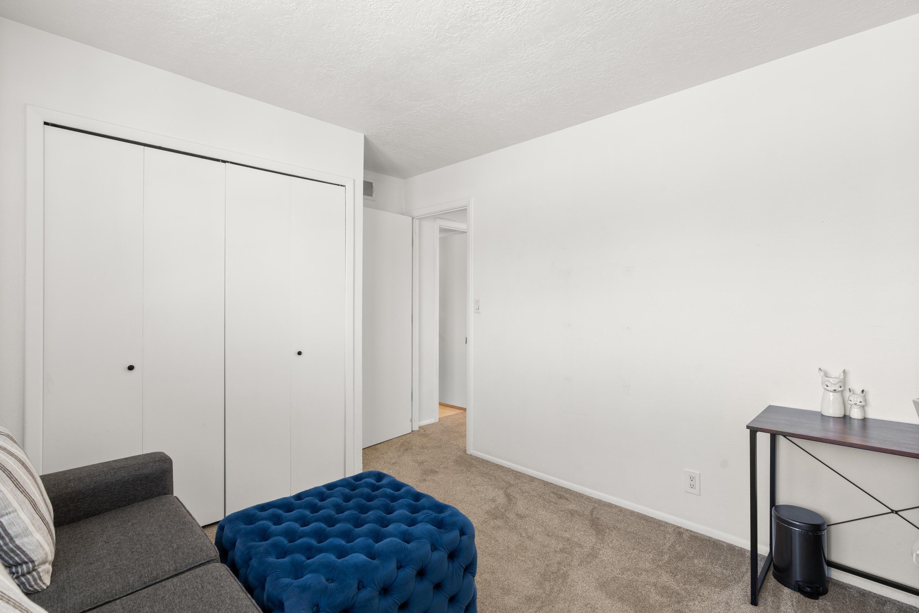 Calle Olas Altos Ne, Albuquerque, NM 87109