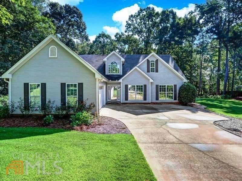 Evian Way, Gainesville, GA 30507