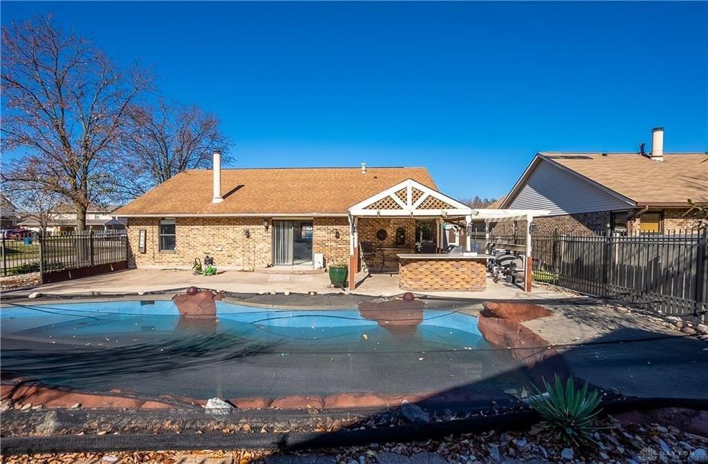 Prairie Creek Ct, Dayton, OH 45424