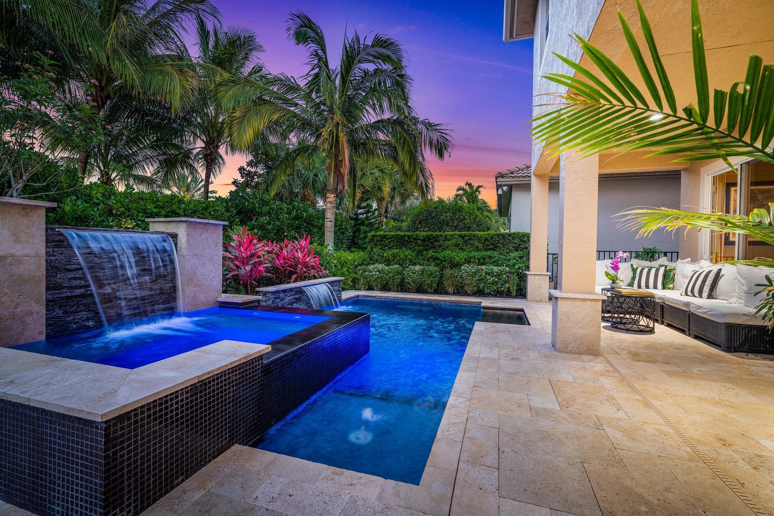Aviles Cir, Palm Beach Gardens, FL 33418