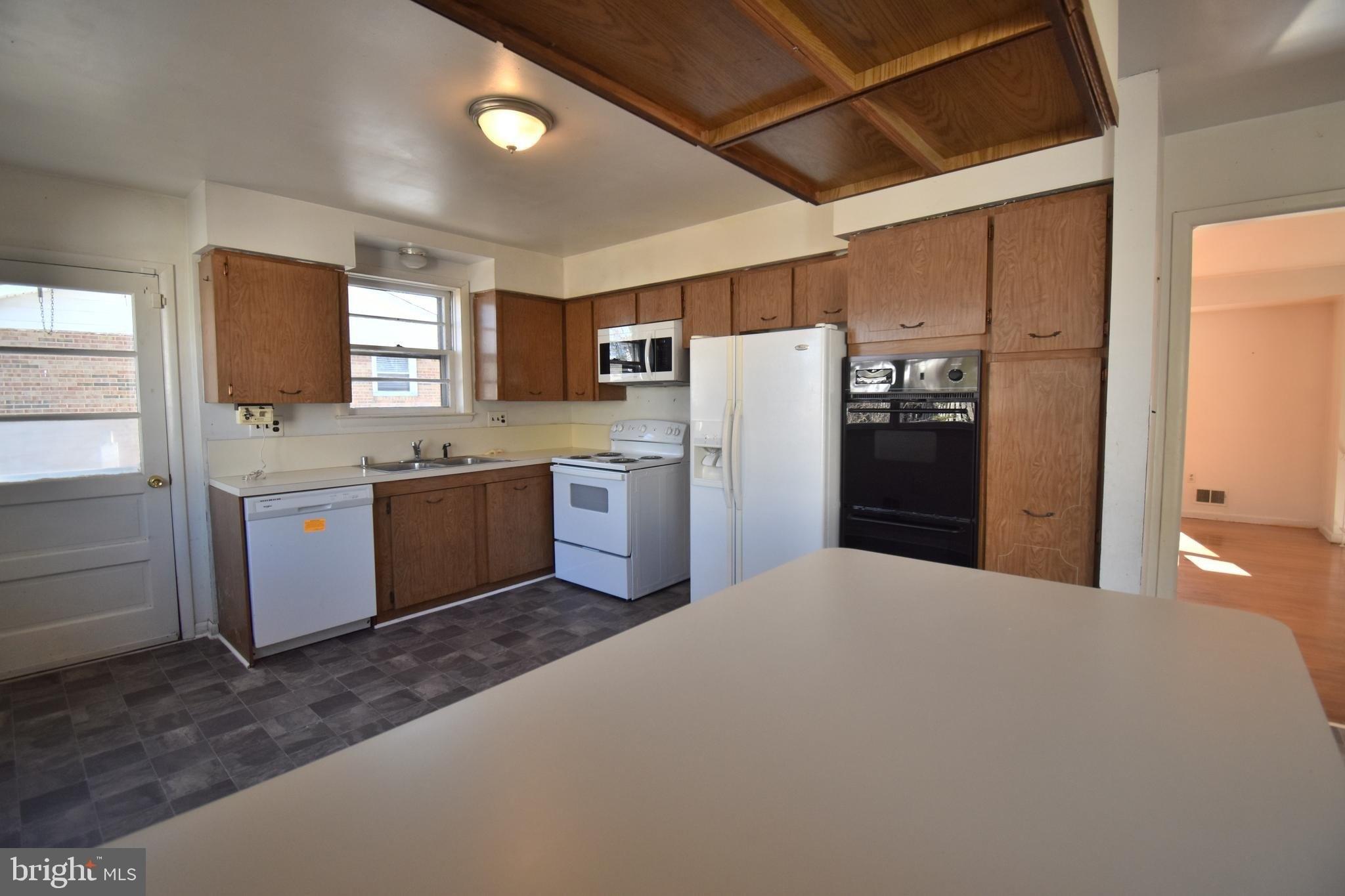 Westridge Pl, Temple Hills, MD 20748