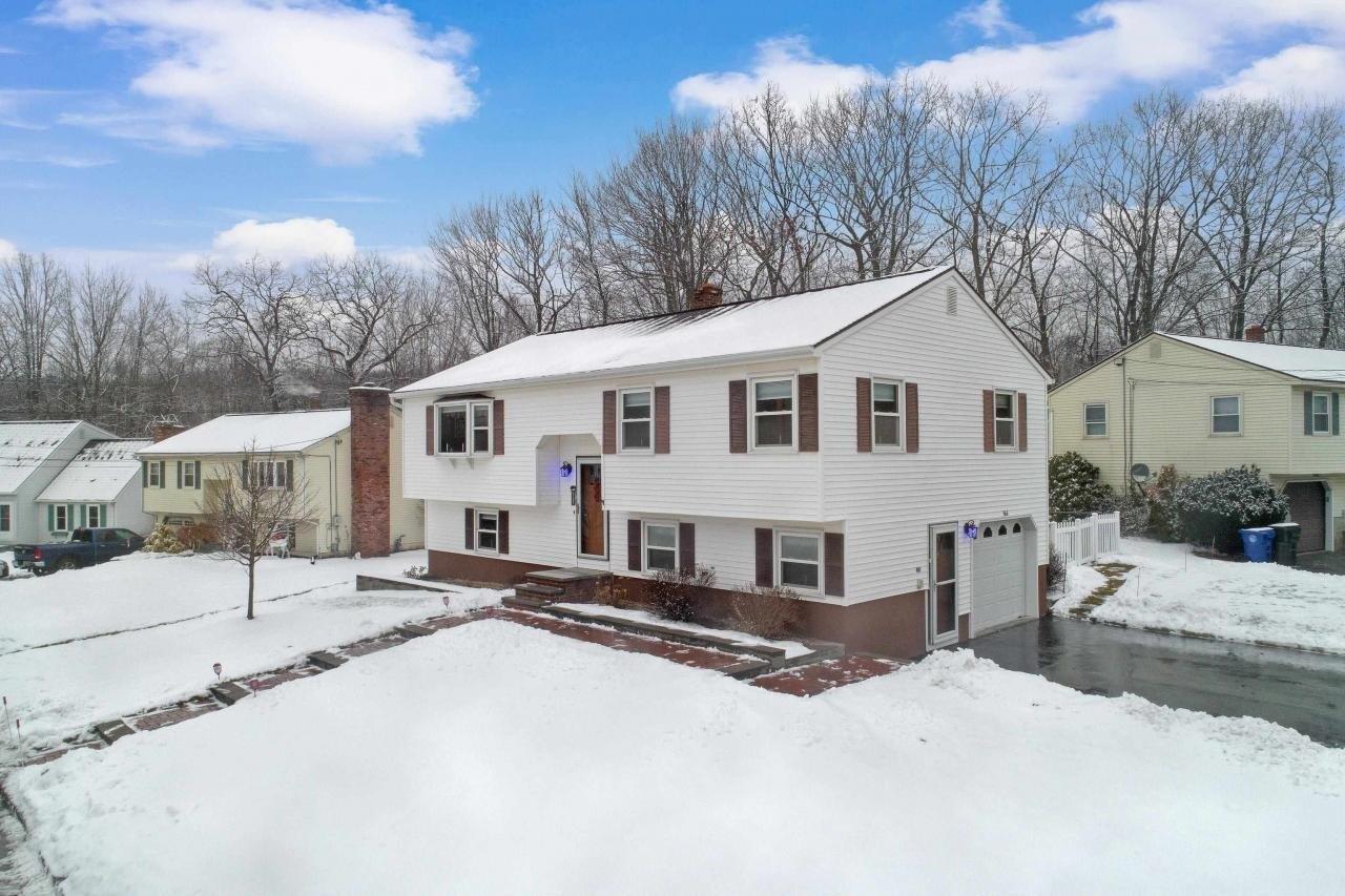 Blevens Dr, Manchester, NH 03104