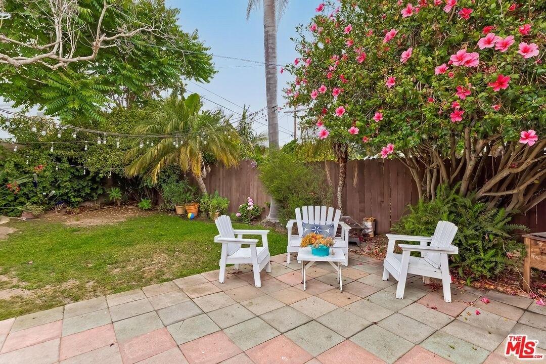 Earldom Ave, Playa Del Rey, CA 90293
