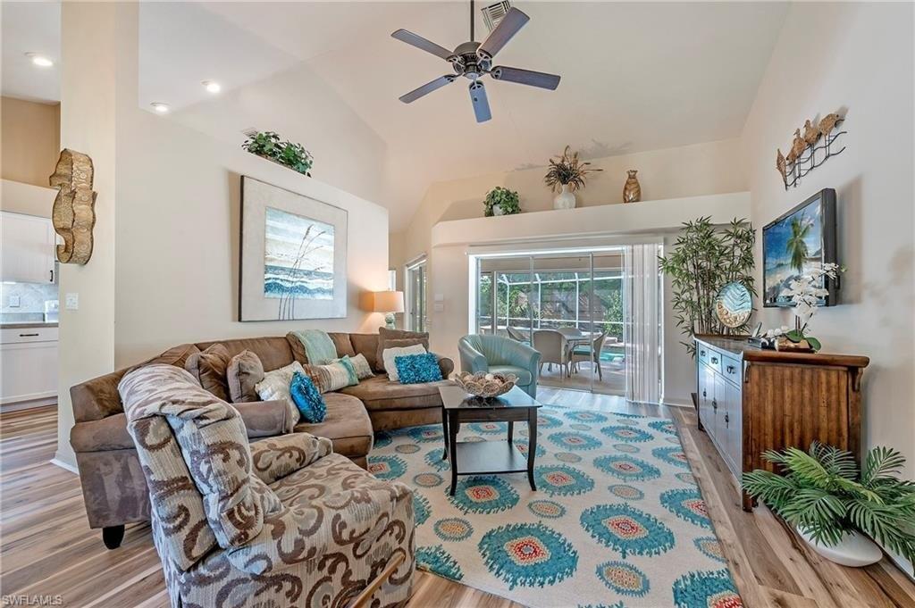 Coldstream Ct, Naples, FL 34104