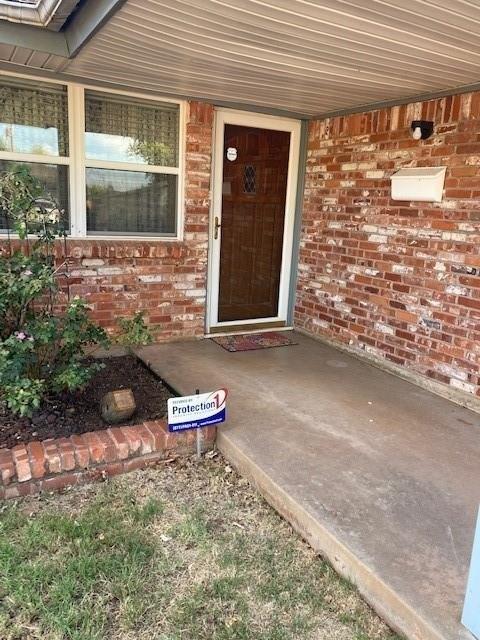 Greenbrier Ter, Del City, OK 73115