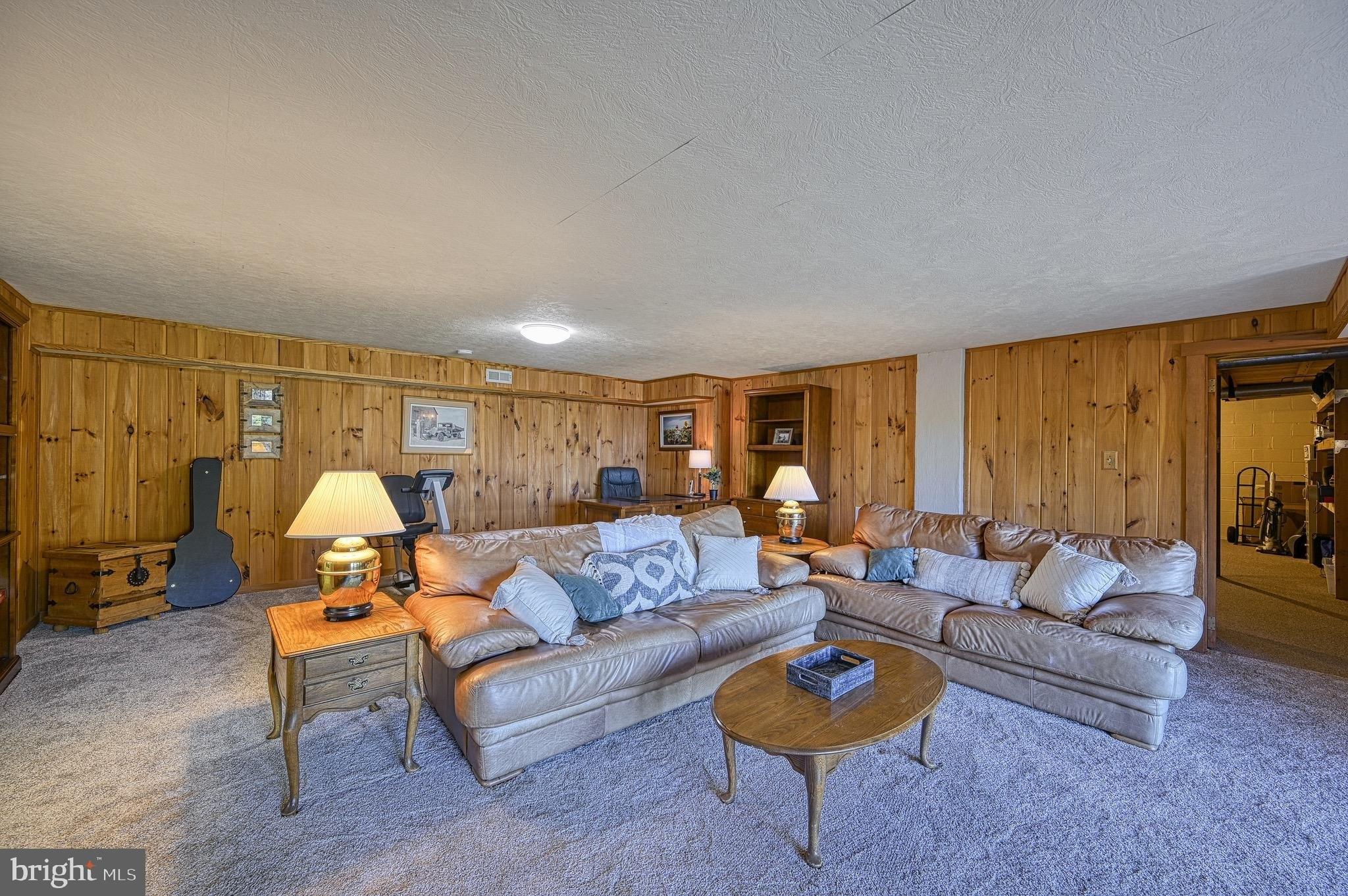 Bear Castle Dr, Bumpass, VA 23024
