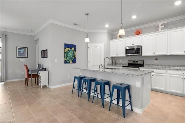 Beechcrest Pl, Estero, FL 33928
