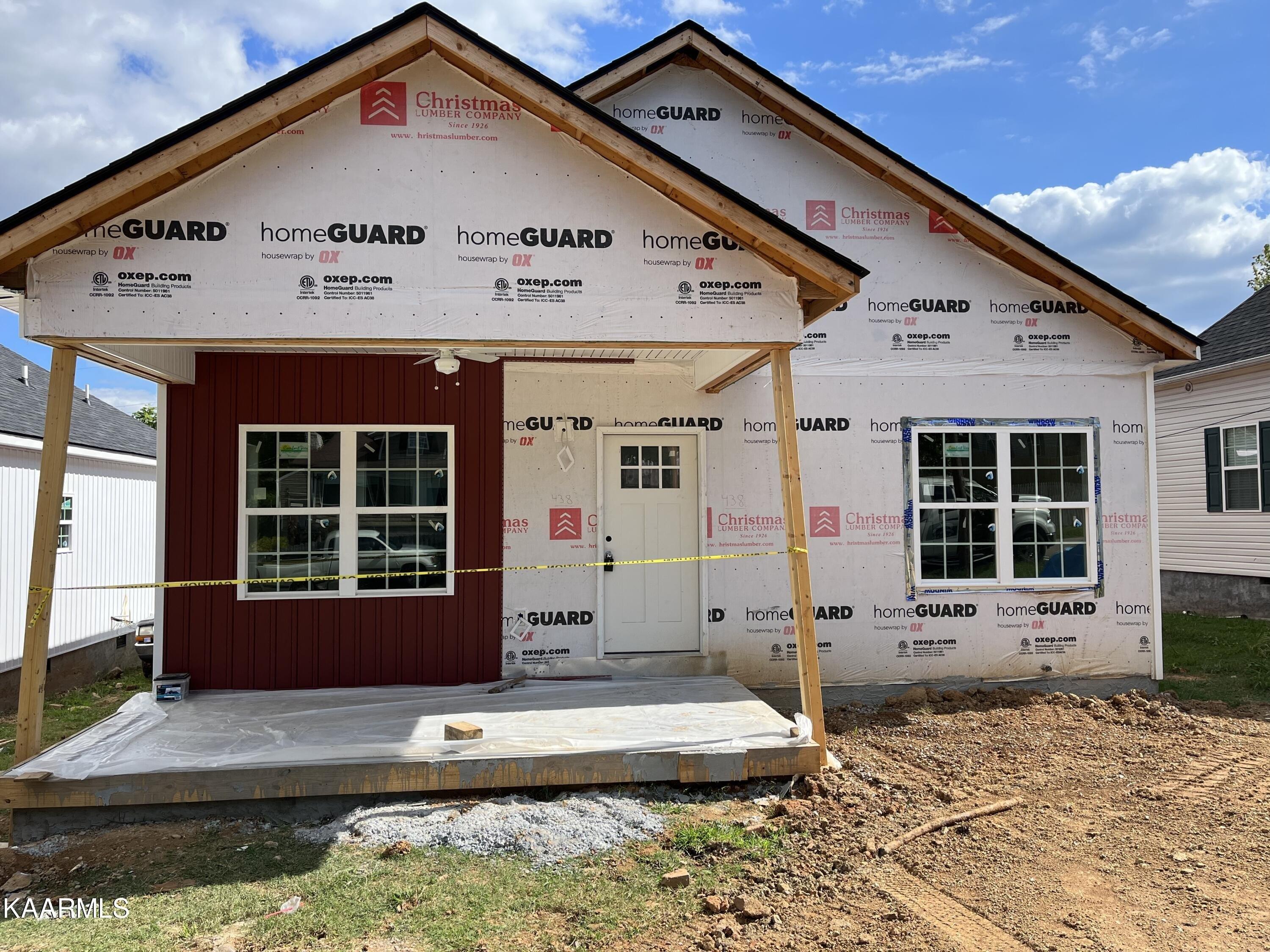 Hiawassee Ave, Knoxville, TN 37917