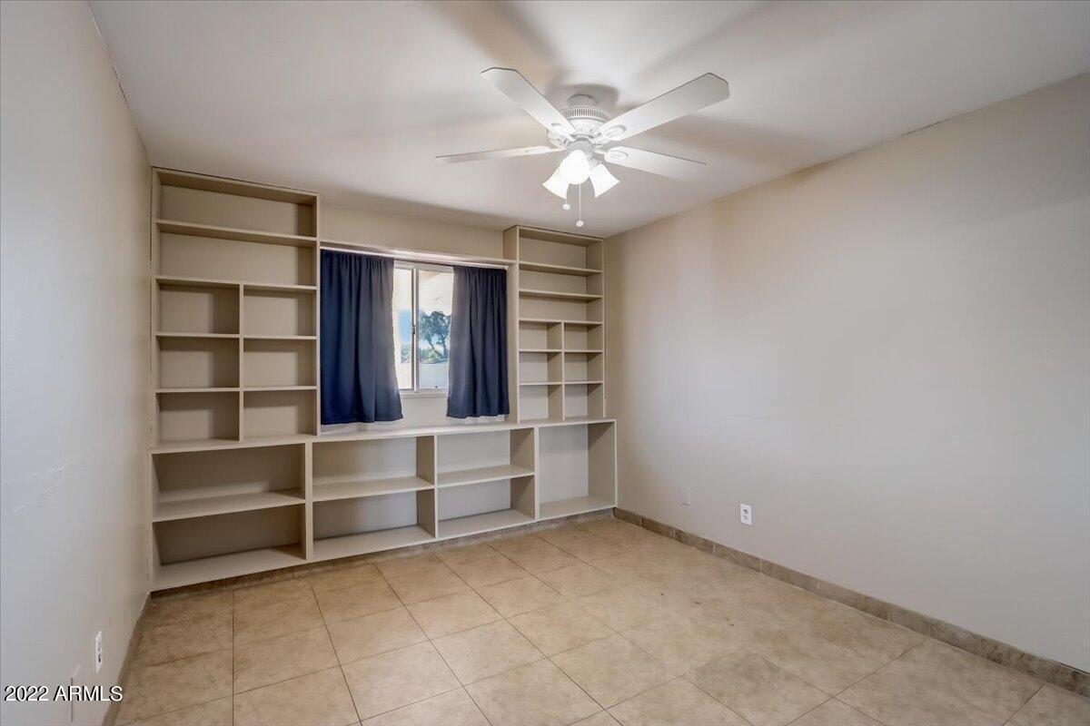 W Mercer Ln, Phoenix, AZ 85029