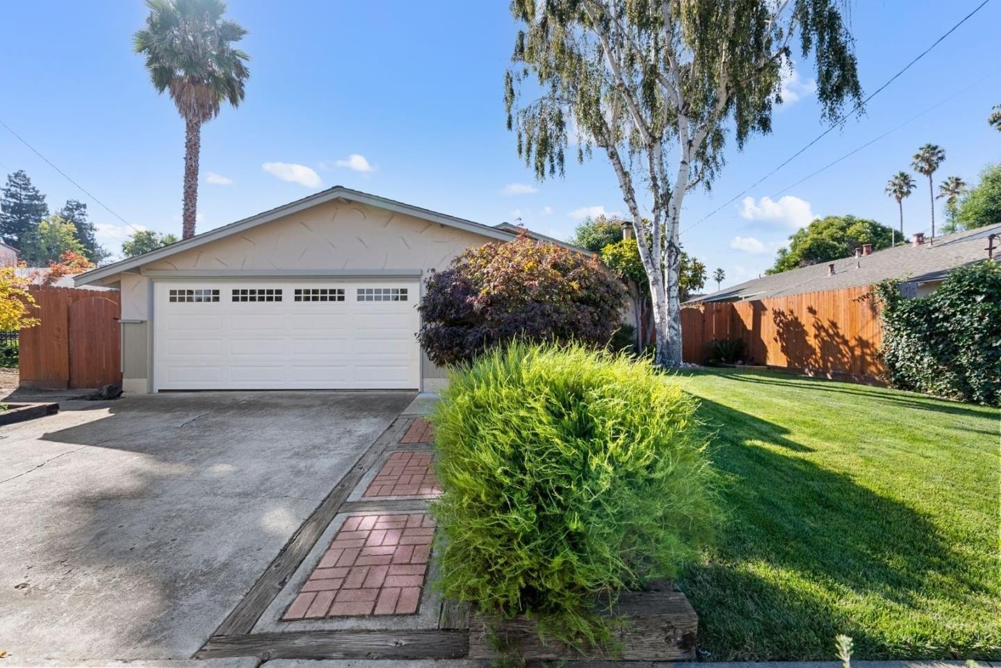 Woodcrest Dr, Fremont, CA 94538