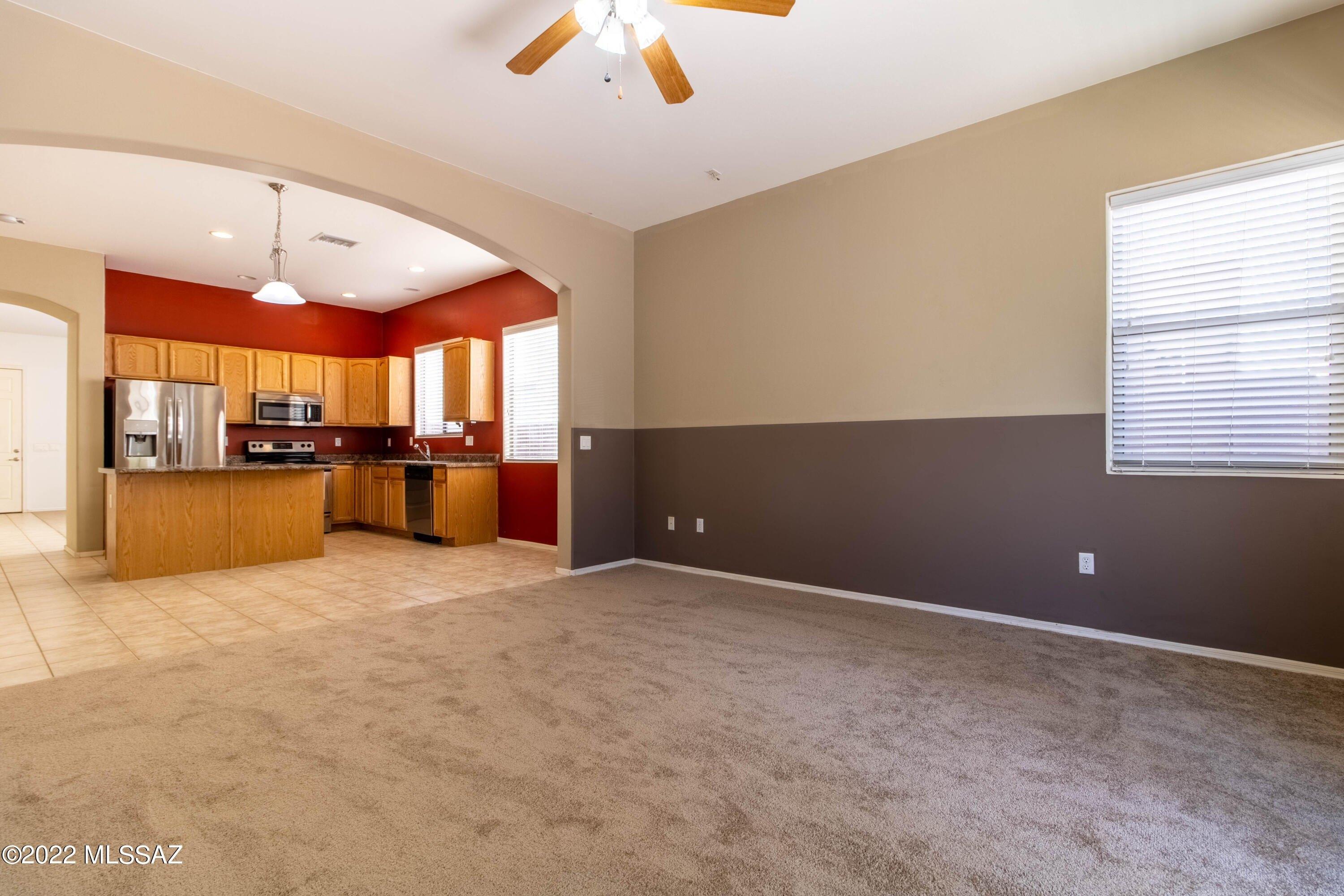E Red Canyon Pl, Vail, AZ 85641