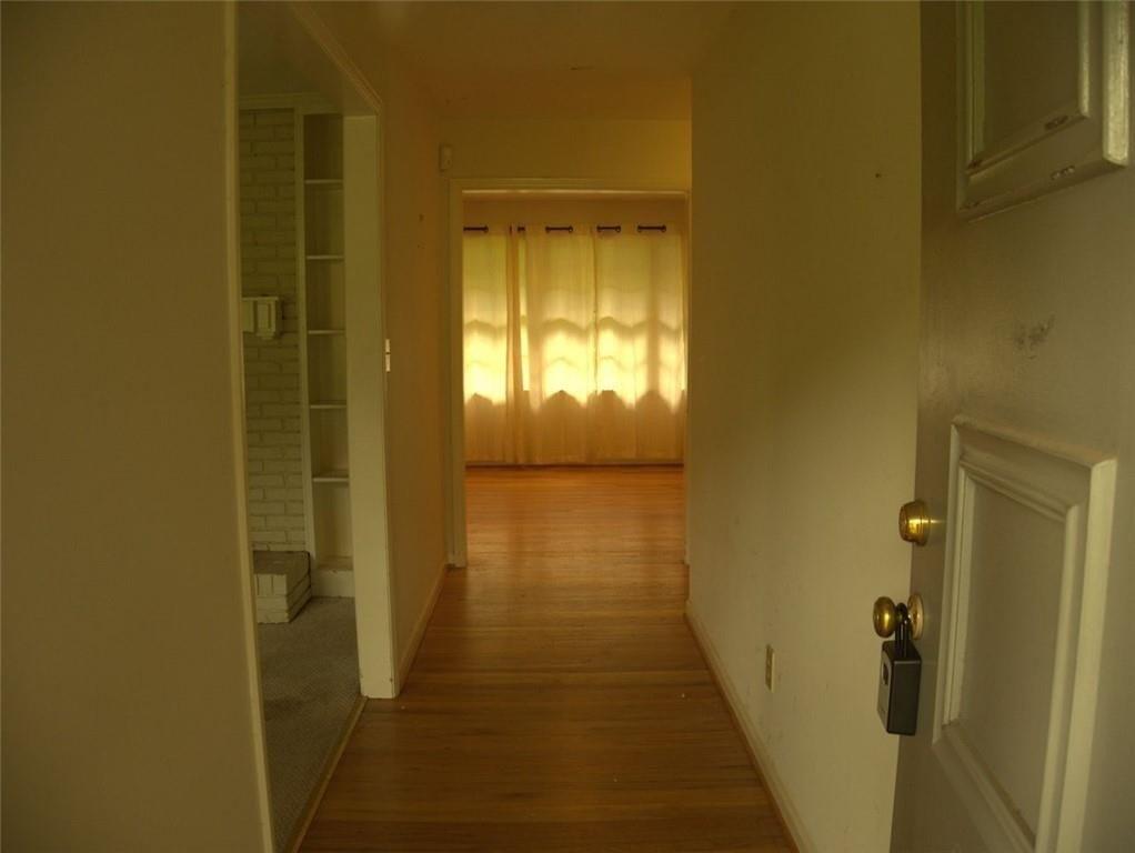 Alpine Dr, Roswell, GA 30075