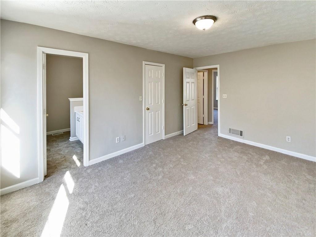 Wellborn Oaks Ct, Lithonia, GA 30058