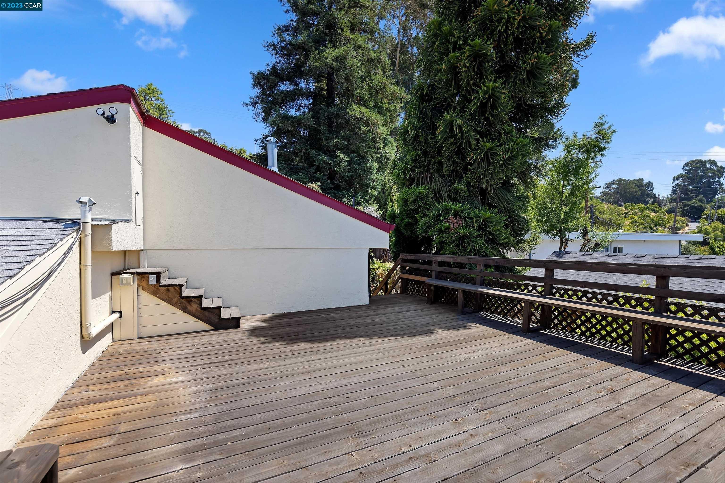 Del Mar Ave, Hayward, CA 94542